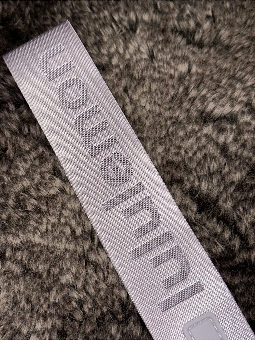 NWT Lululemon Icy Taupe Diamond Silver Never Lost Keychain Reflective Effect
